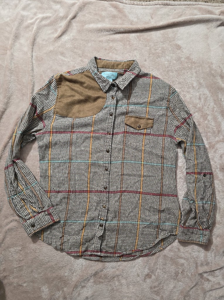 Tasha Polizzi Snap Flannel Plaid Western Blouse Suede Shoulder Pocket Patches L